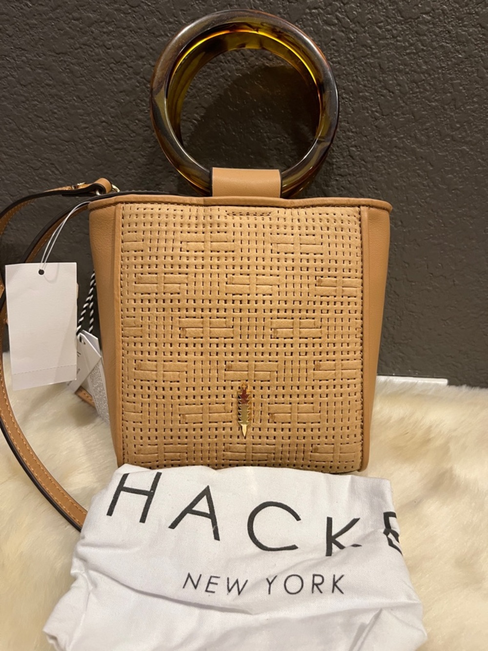 Thacker New York Woven Bucket Bag with Tortoiseshell handle  le bucket mini